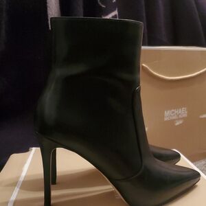Michael Kors Rue Stiletto Heeled Boots